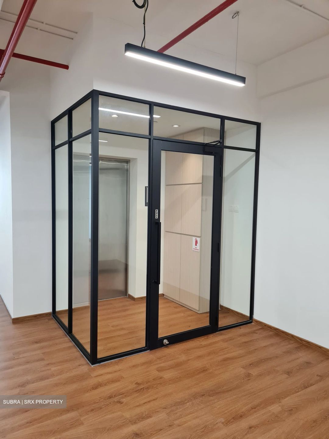 Hongkong Street (D1), Office #506033801